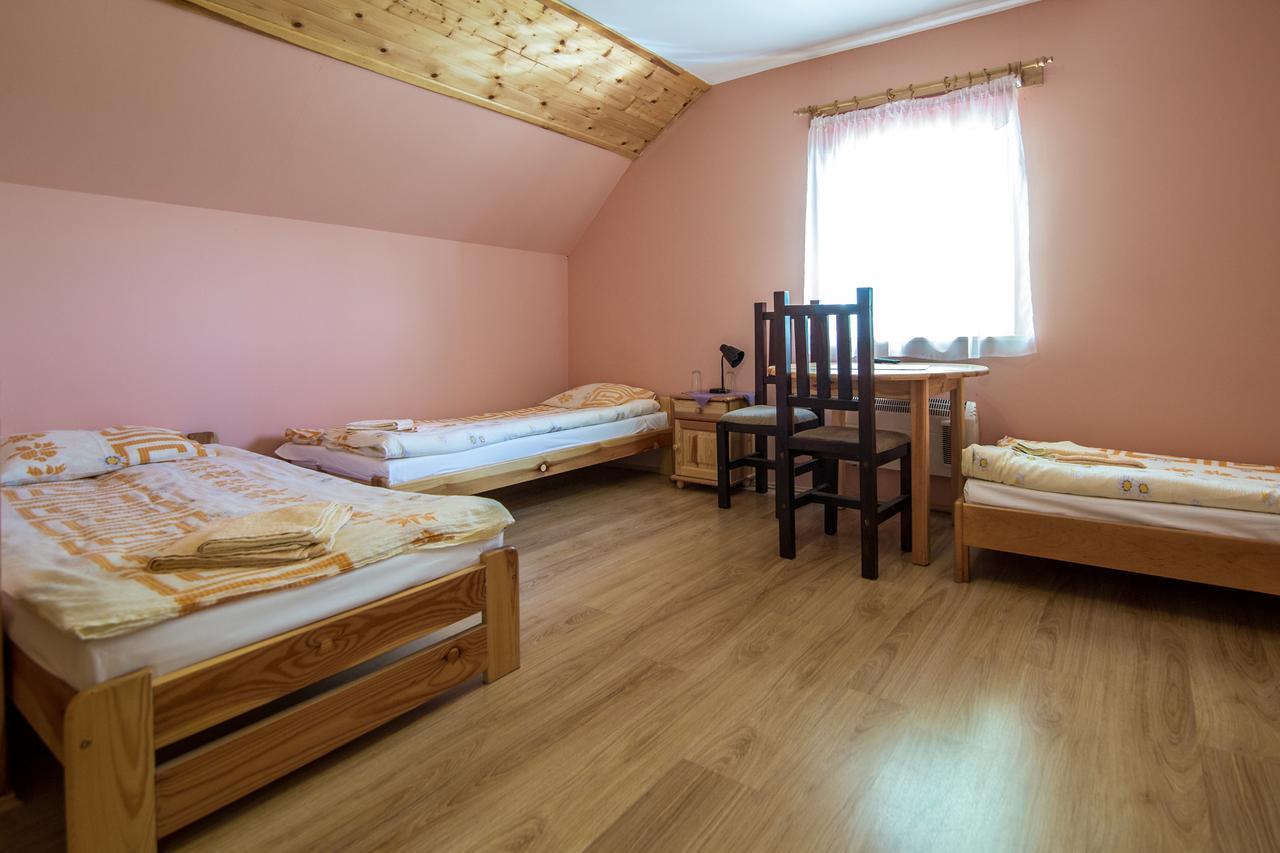 Karczma Pod Topolami Ratowo-Piotrowo Luaran gambar