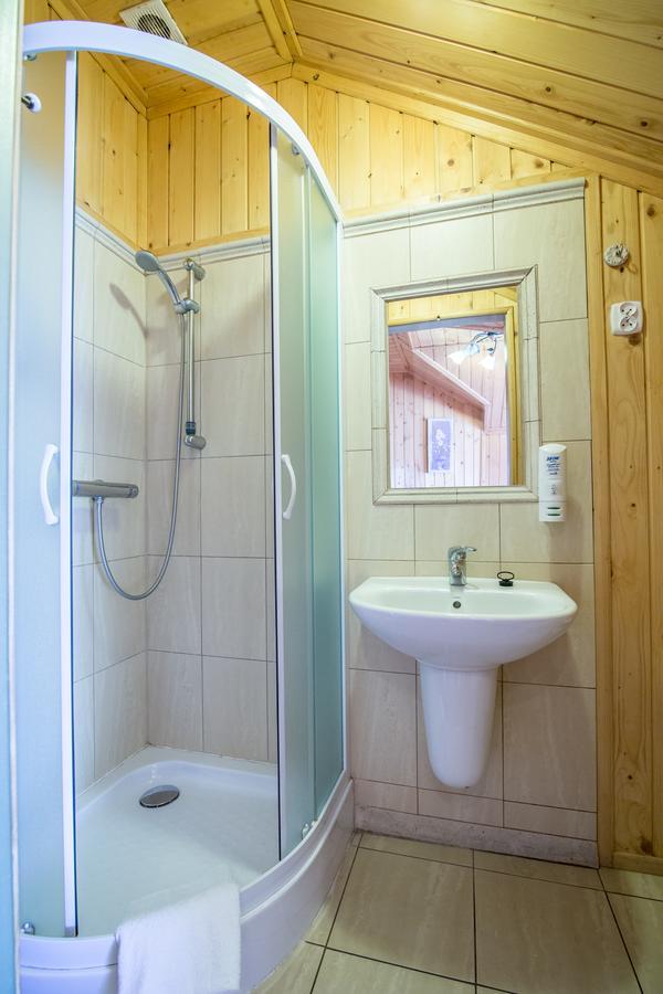 Karczma Pod Topolami Ratowo-Piotrowo Luaran gambar